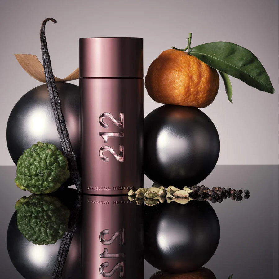 212 Sexy Eau De Toilette Spray 3.4 oz 100ml